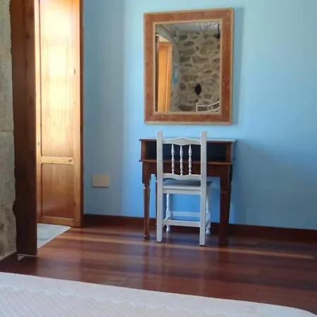 Casa Grande Cerca De La Playa Larino